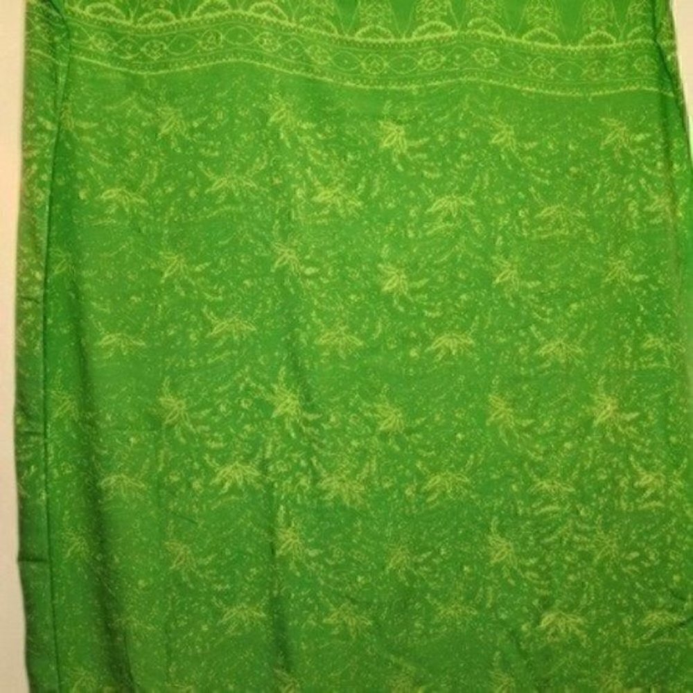 Green NWT Tropical Batik Beach Sarong Pareo Wrap Skirt Swimsuit Cover Up 45x65 - Picture 3 of 6